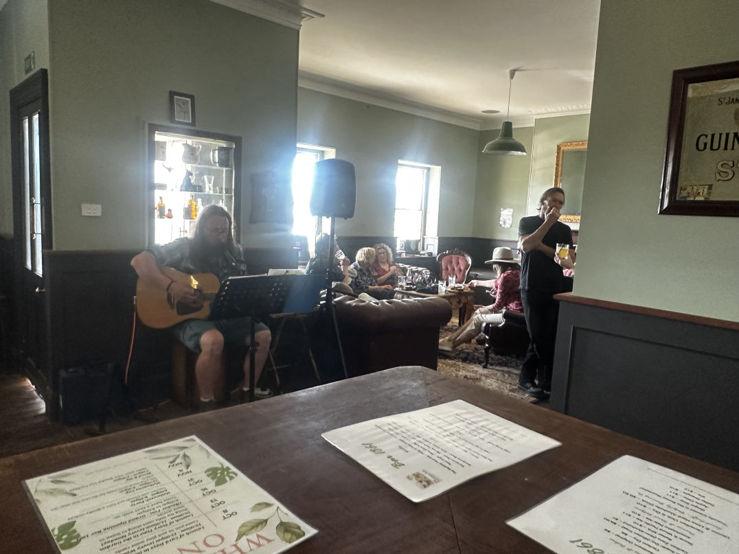 Live music @ Bar 1861